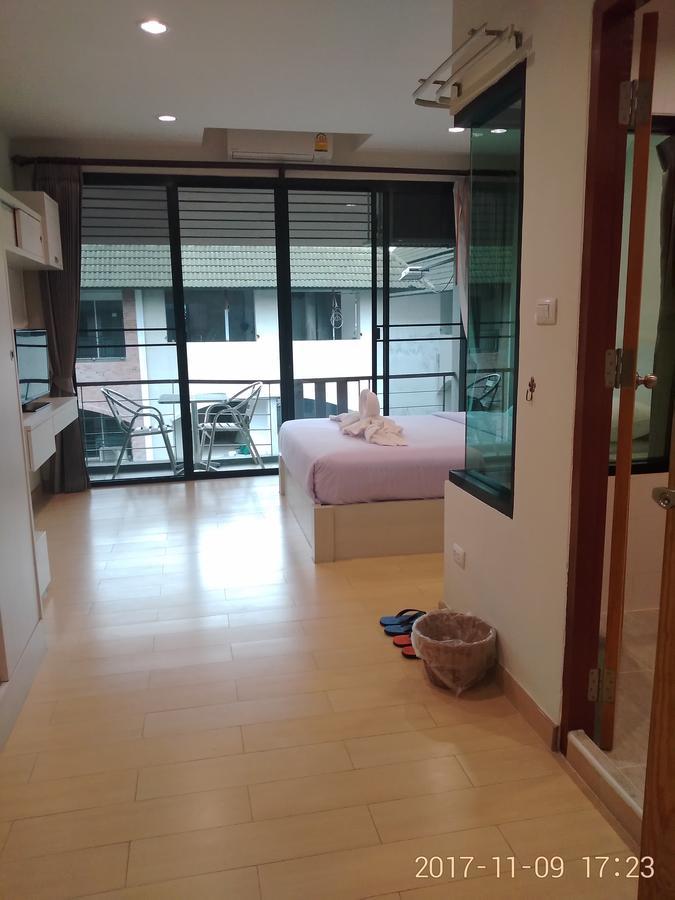 Abani Jomtien Inn Exterior photo